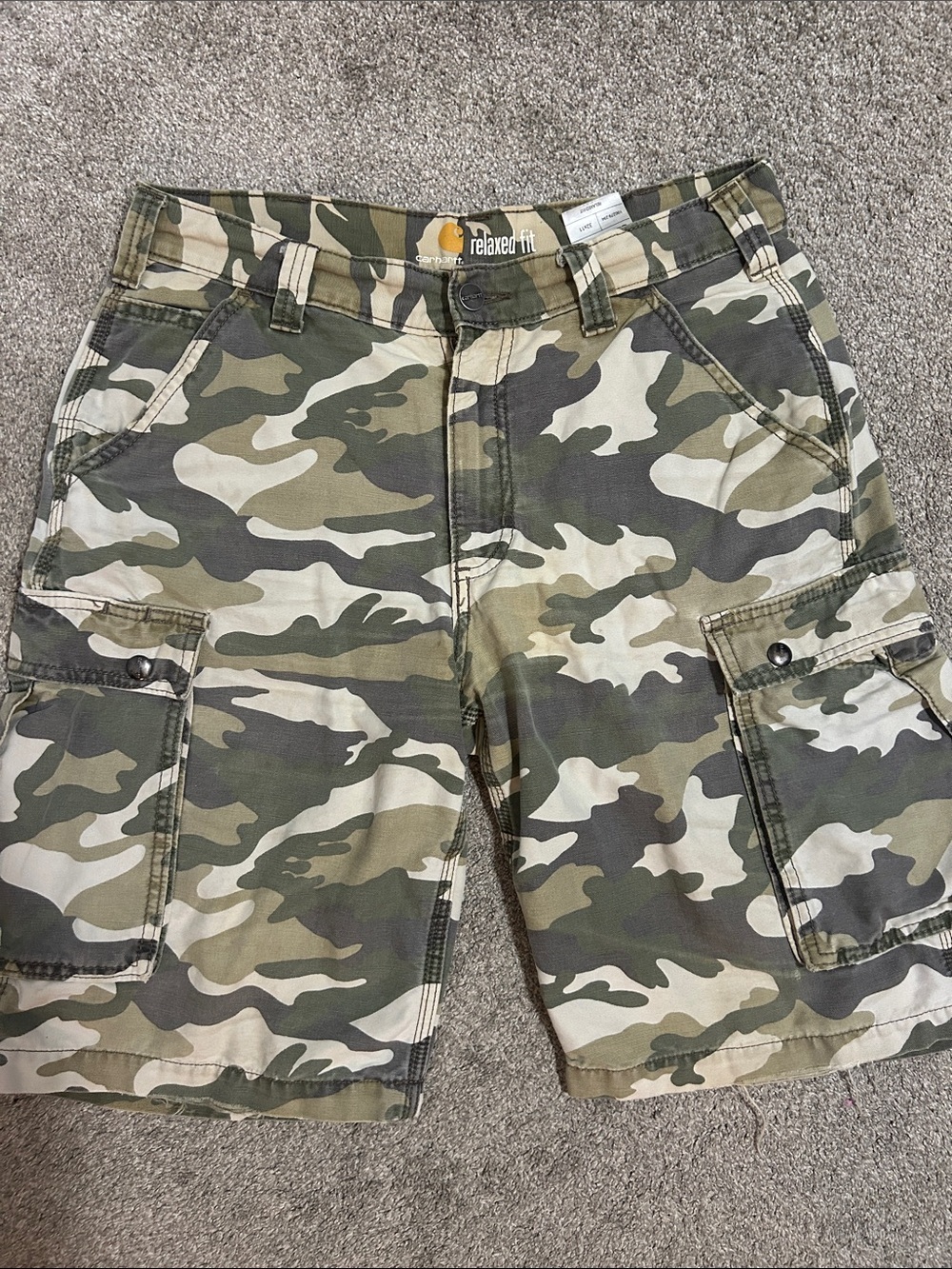 Vintage Carhartt Distressed Camo Cargo Shorts Relaxed Fit